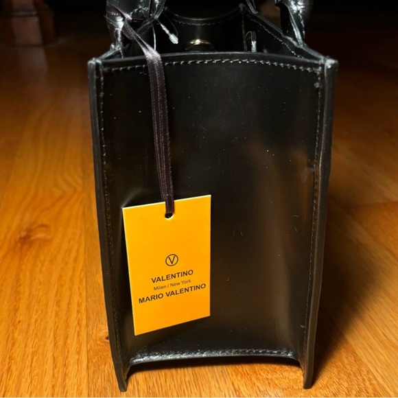 Valentino Black Gold Monogram Tote Medium Tote Bag, Brand New 🔥 - Picture 3 of 6